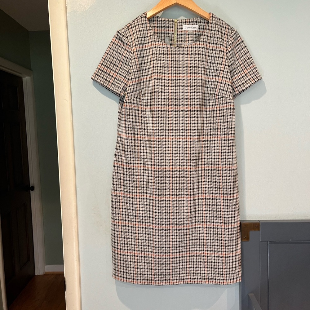 Calvin Klein orange, gray, and Brown Sheath Dress with Notched Collar
